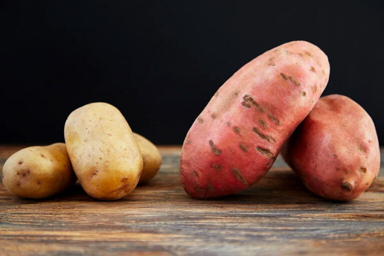 Which Option Is Healthier Regular Potatoes Or Sweet Potatoes?